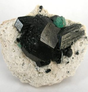 Fluorite-Foitite-Schorl-k-117a